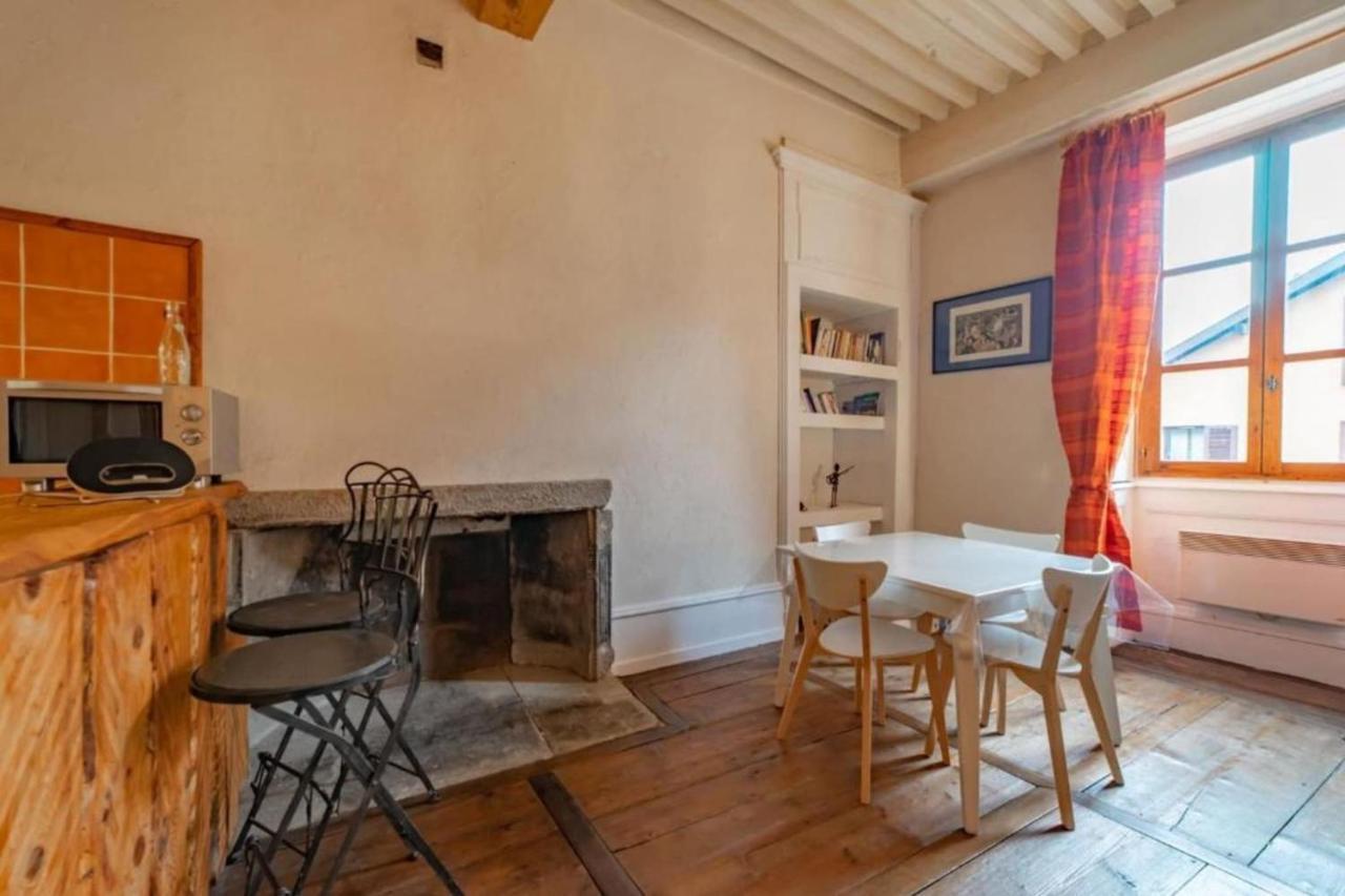Apartment Classified 2 Stars In The Heart Of The Historic Center Of Annecy Eksteriør bilde